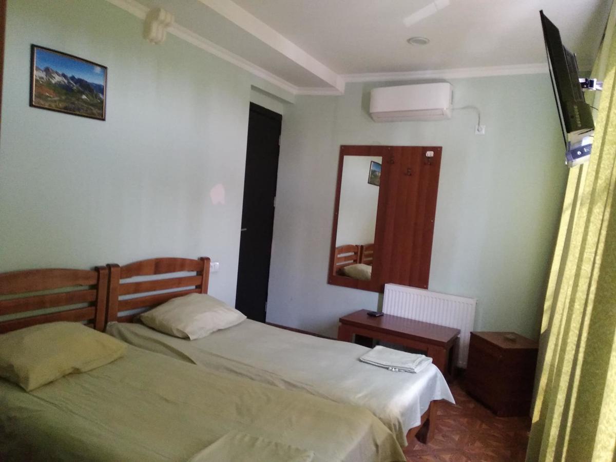 Hotel Texas Тбилиси Екстериор снимка