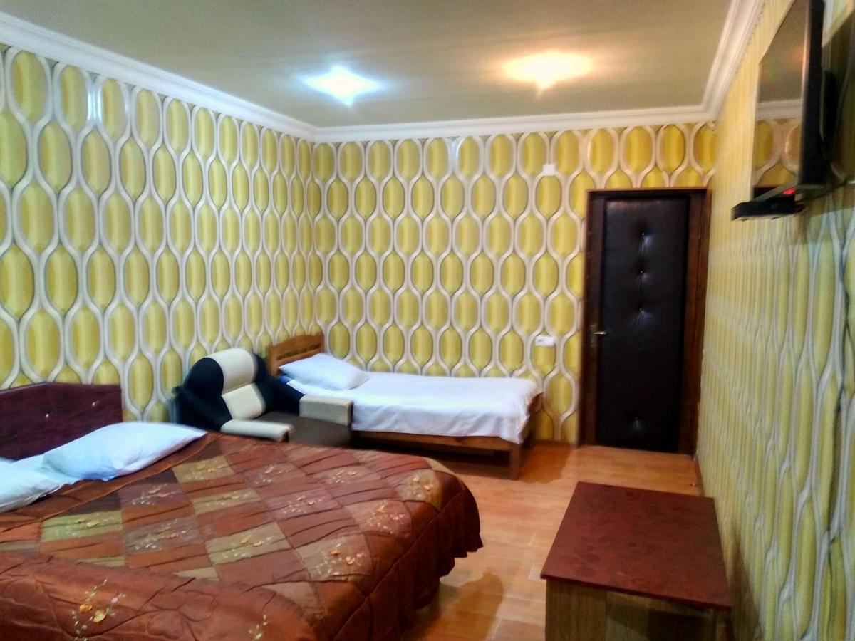 Hotel Texas Тбилиси Екстериор снимка
